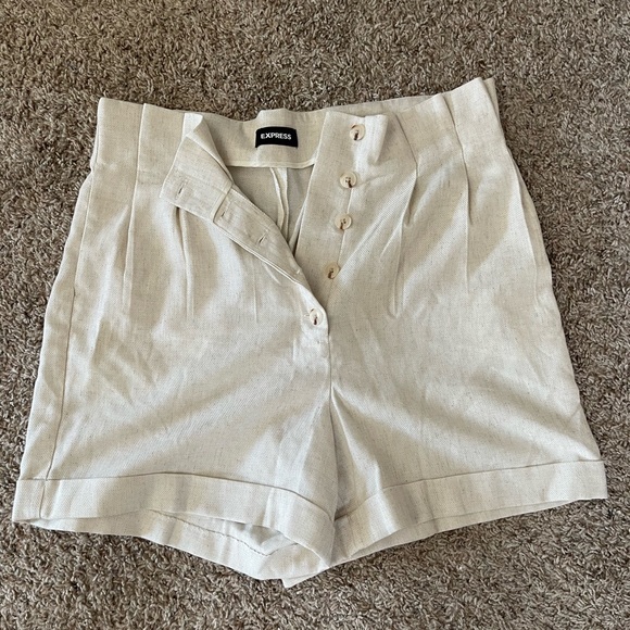 Linen Blend Shorts New Never Worn - Picture 1 of 3